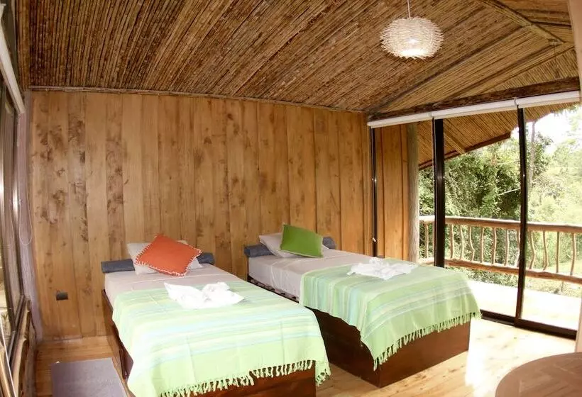 Hotelli Epic Adventure Lodge