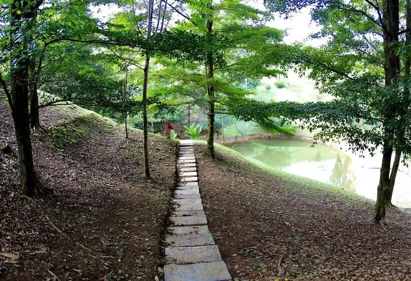 Hotelli Epic Adventure Lodge