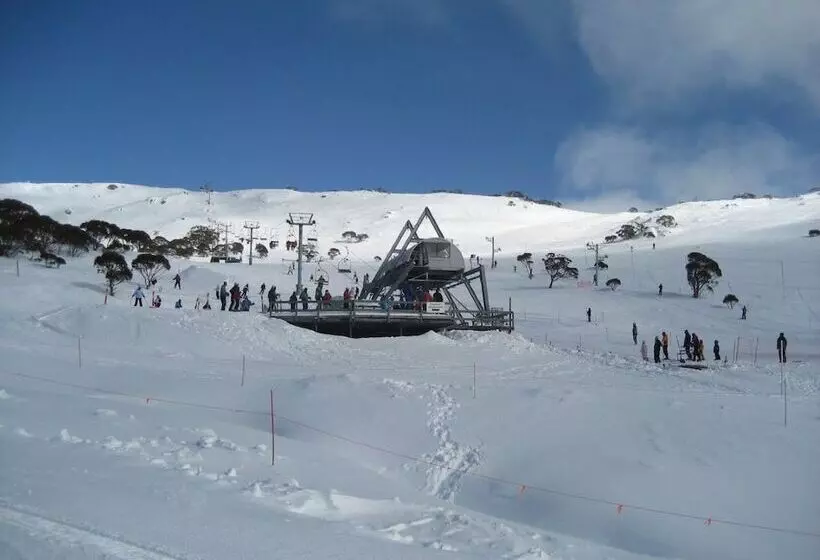 Hotelli Knockshannoch Ski Lodge
