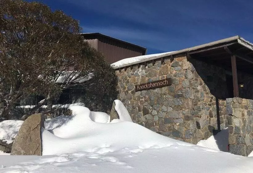 Hotelli Knockshannoch Ski Lodge