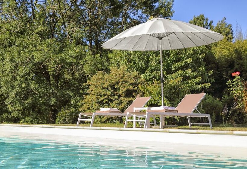 בית מלון כפרי La Mandrélie