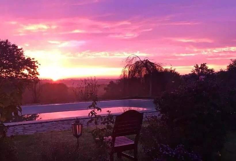 ホテル La Mandrélie