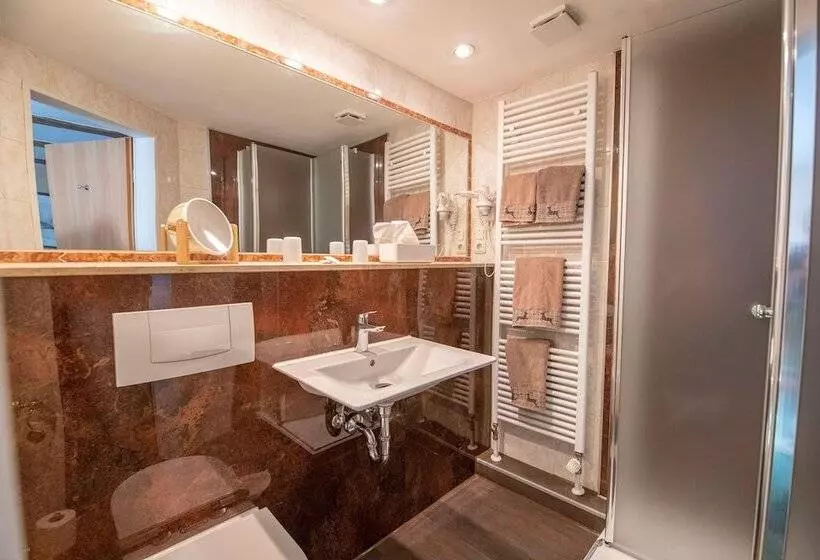 Hotelli Landhaus Krone