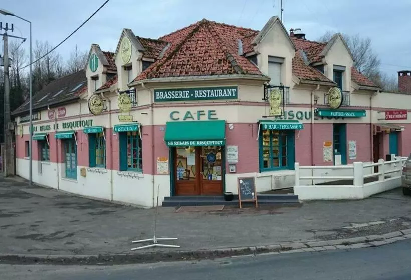 ホテル Le Relais De Risquetout