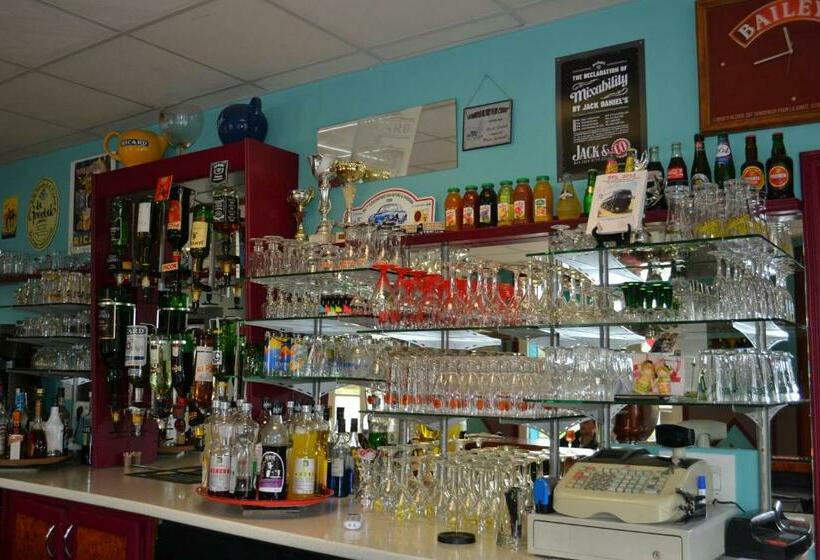 Отель Le Relais De Risquetout