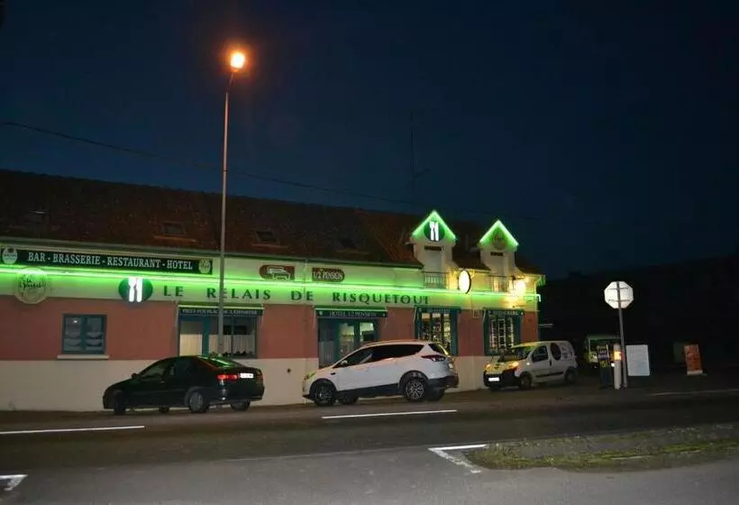 ホテル Le Relais De Risquetout