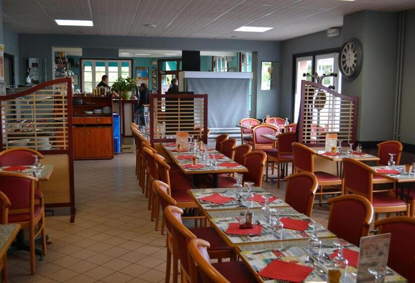 Отель Le Relais De Risquetout