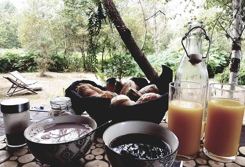 Отель Les Landines