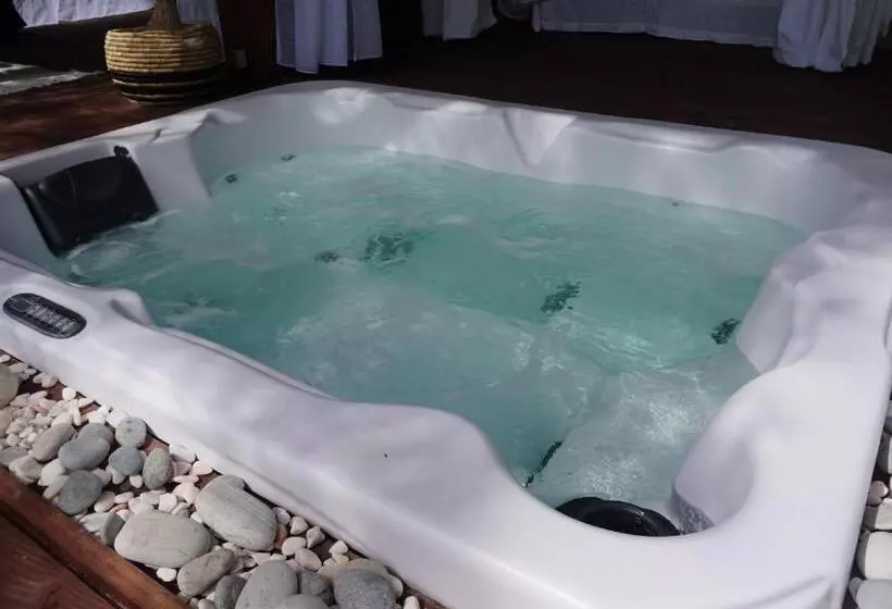 Hotelli Les Landines