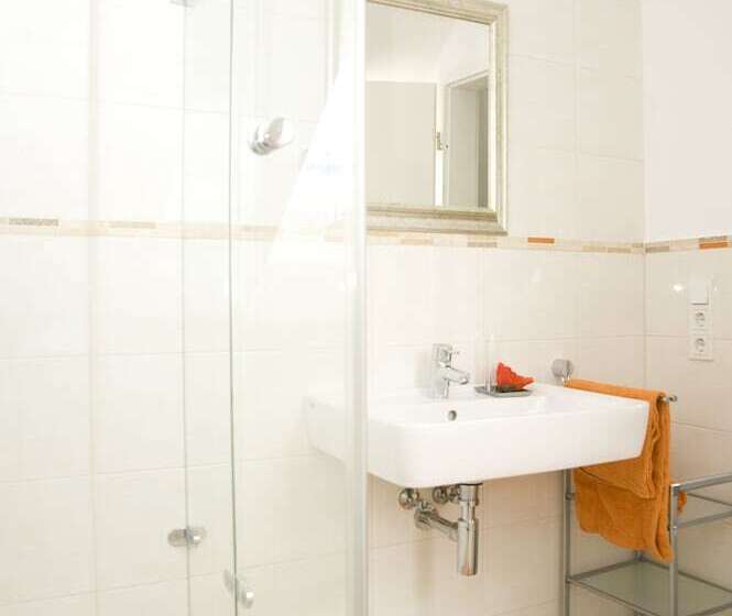 Отель Schranner's