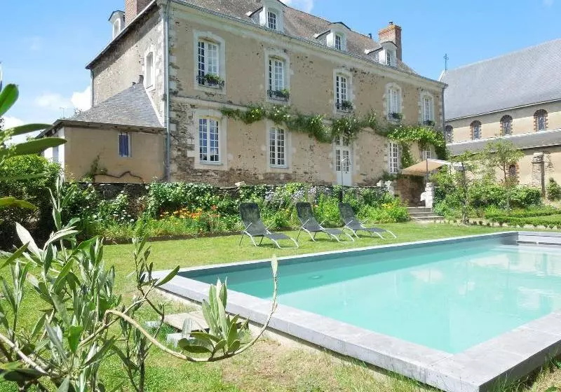 Le Petit Vigneau