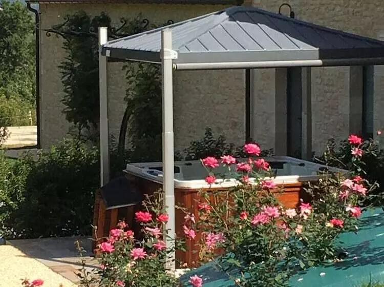 Majatalo Chambres D Hôtes La Tour De Ginaillac