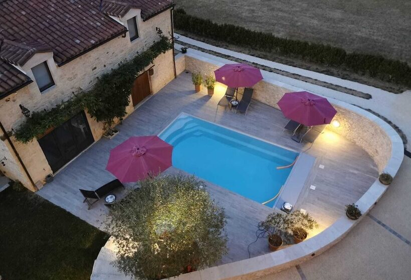 膳宿费 Chambres D Hôtes La Tour De Ginaillac