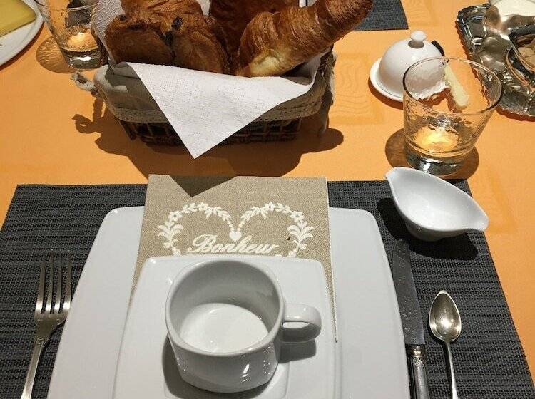 膳宿费 Chambres D Hôtes La Tour De Ginaillac