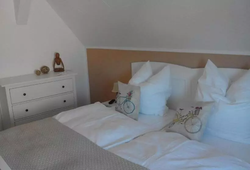 Majatalo Guest House Dommitzsch