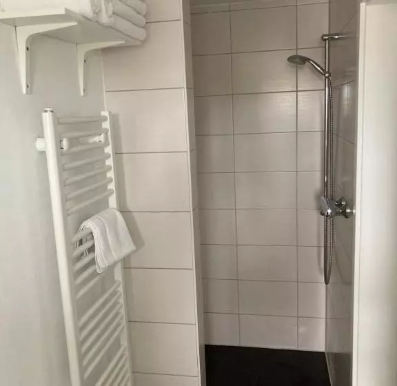 Majatalo Guest House Dommitzsch