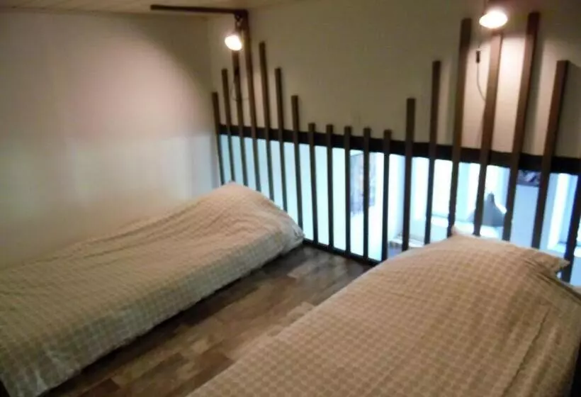 Majatalo L école Buissonnière