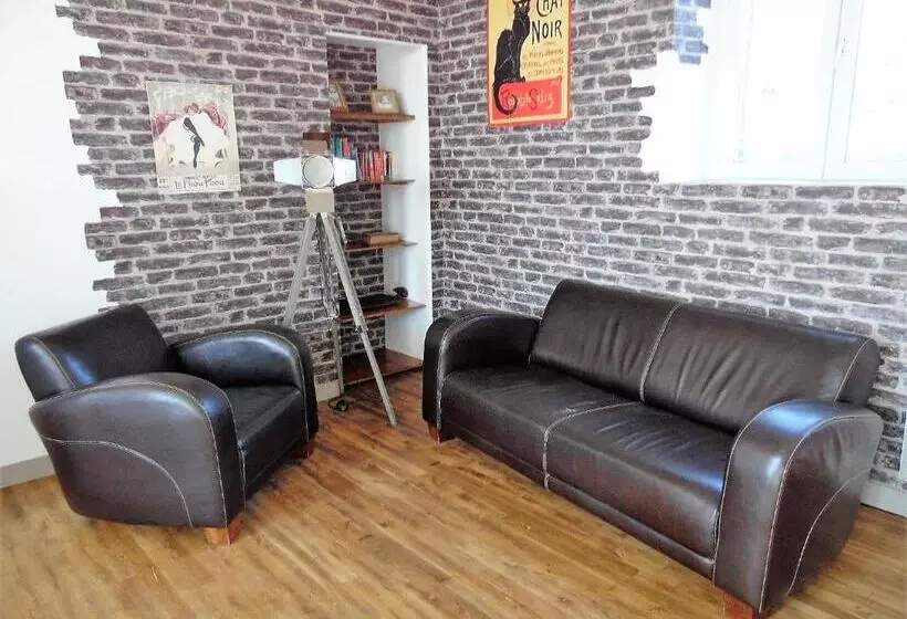 Majatalo L école Buissonnière