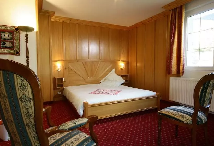 Majatalo Les Gites La Cerisaie