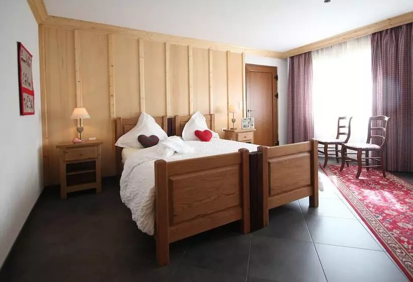 Majatalo Les Gites La Cerisaie