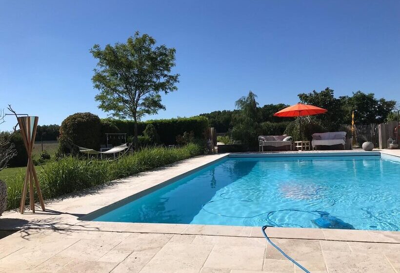 بنسيون Porte 90