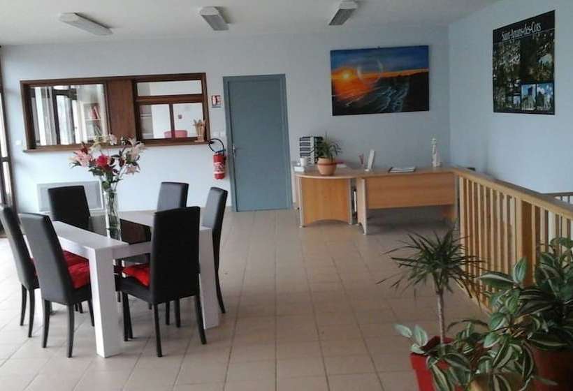 リゾートホテル Domaine De Sangayrac