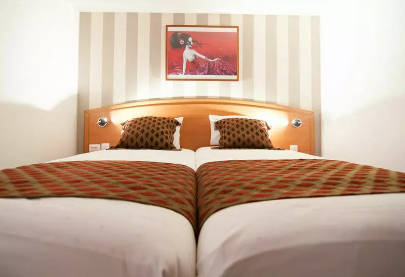 Comfort Hotel Emerainville Marne-La-Vallee