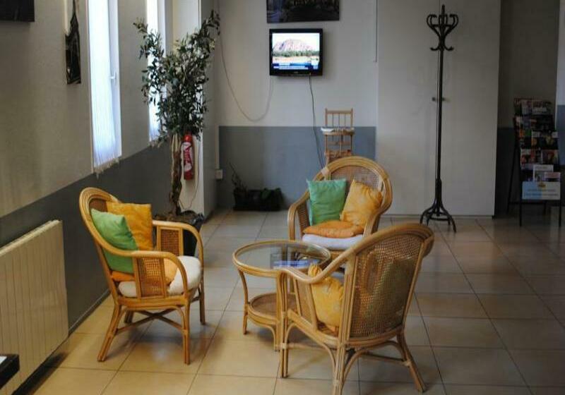 Comfort Hotel Emerainville Marne-La-Vallee