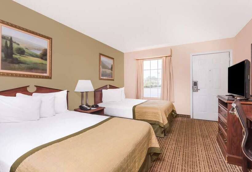 هتل Baymont By Wyndham Albany At Albany Mall