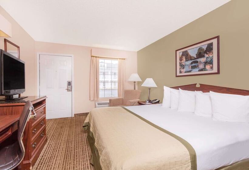 هتل Baymont By Wyndham Albany At Albany Mall