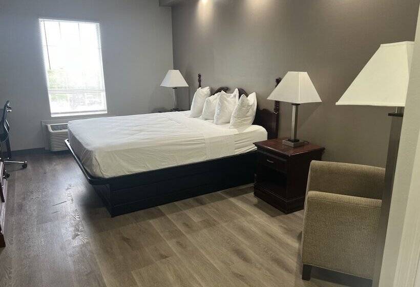 فندق Baymont By Wyndham Lakeland