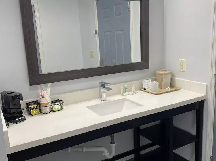 호텔 Quality Inn Greeneville