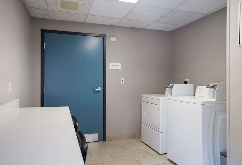 ホテル Quality Inn Wilmington