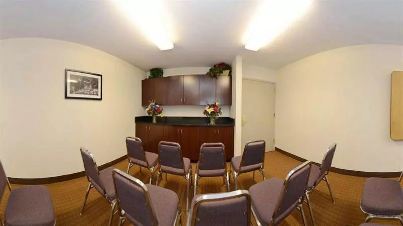 Отель Sleep Inn Henderson I 85