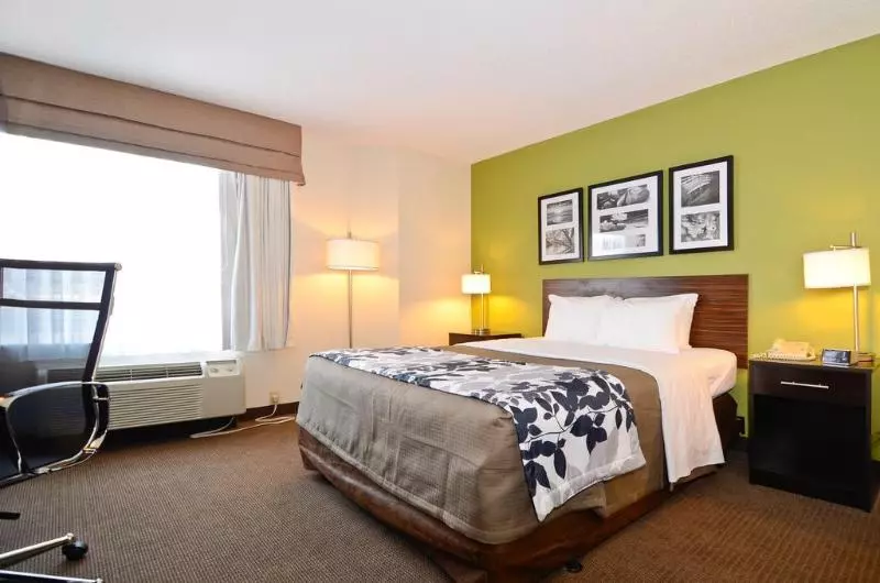 Отель Sleep Inn Henderson I 85