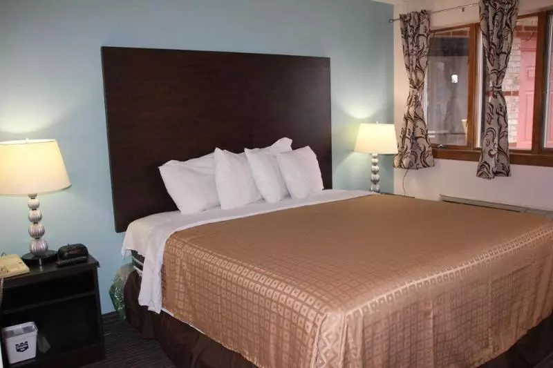 בית מלון כפרי Sterling Inn Niagara Falls Near Iag Airport