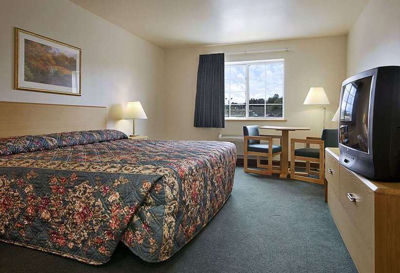 فندق Super 8 By Wyndham Ava