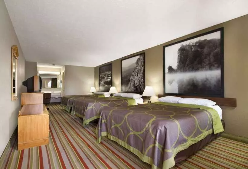 酒店 Super 8 By Wyndham Fort Chiswell Wytheville Area