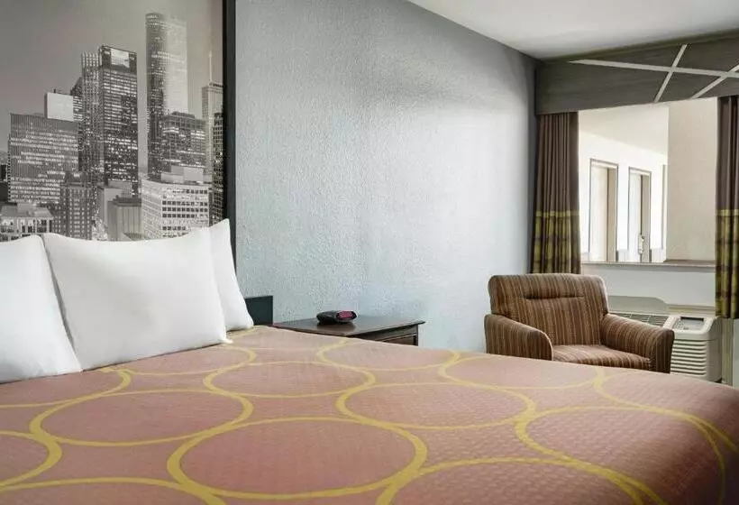 בית מלון כפרי Super 8 By Wyndham Houston/downtown/i 610
