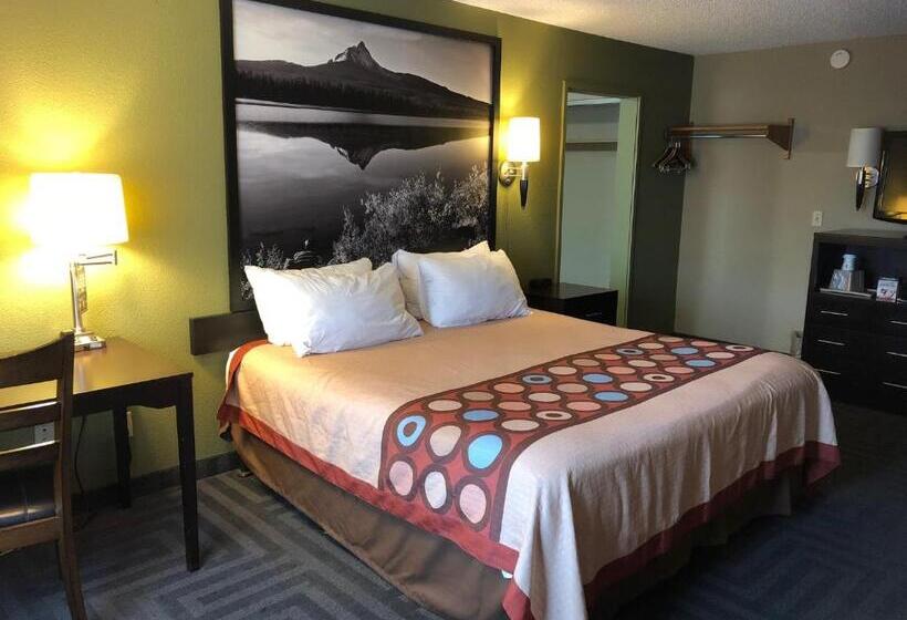 Hotel Super 8 By Wyndham Lagrande