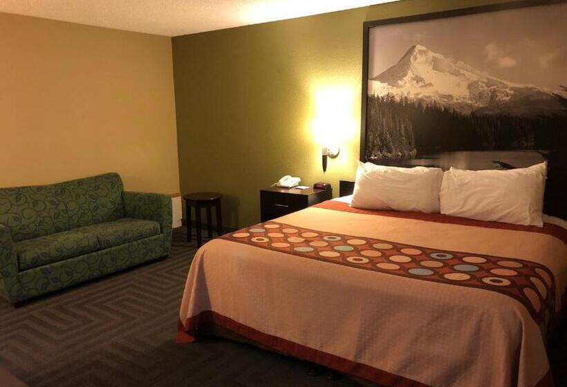 Hotel Super 8 By Wyndham Lagrande