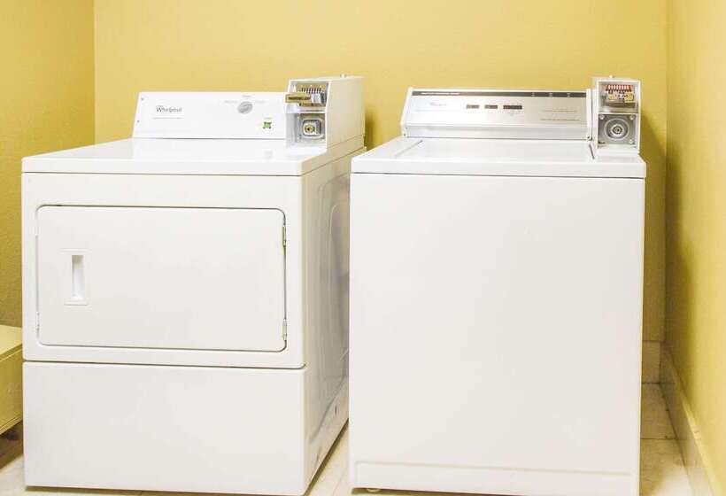 Hotel Super 8 By Wyndham Port Arthur/nederland Area