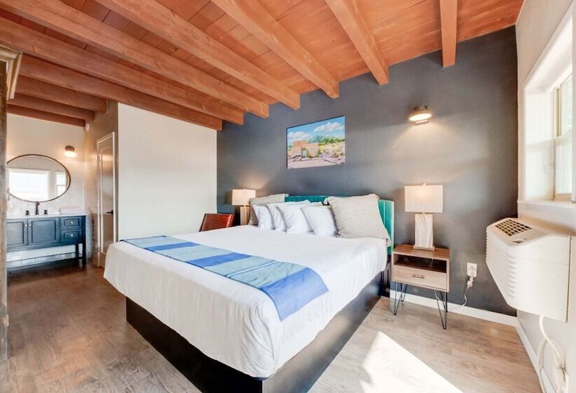 هتل Taos Motor Lodge