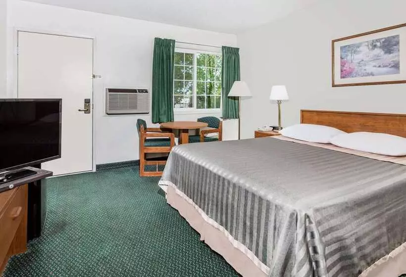 ホテル Travelodge By Wyndham Grants Pass