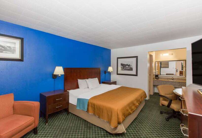 فندق Travelodge By Wyndham Great Bend