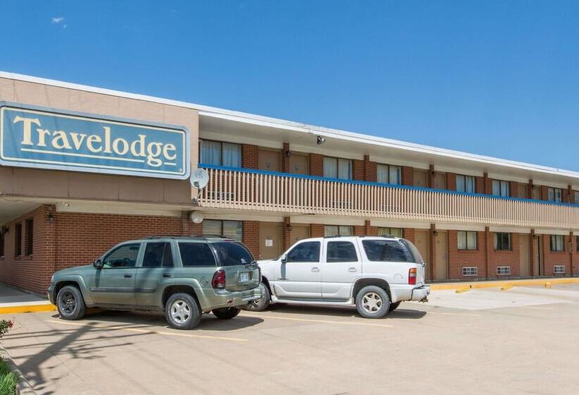 فندق Travelodge By Wyndham Great Bend
