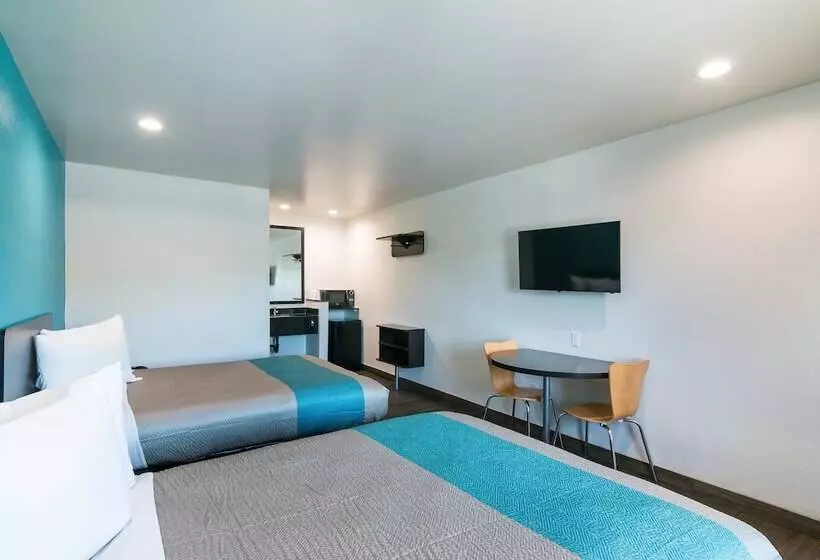 Motel 6south El Monte, Ca  Los Angeles