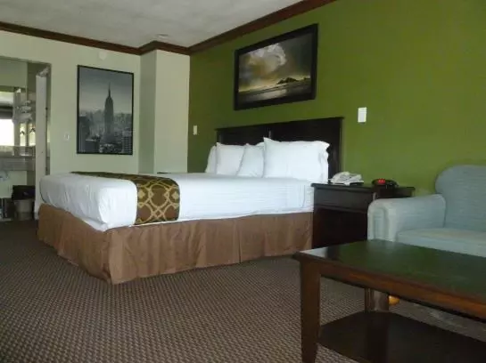 Мотель Americas Best Value Inn Corona