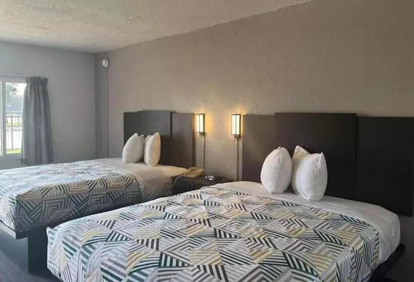 モーテル Studio 6 Lake Jackson, Tx