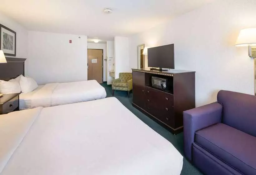 מוטל Rodeway Inn Urbana Champaign University Area